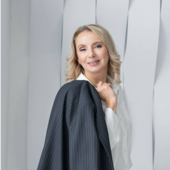 Елена Заостровская